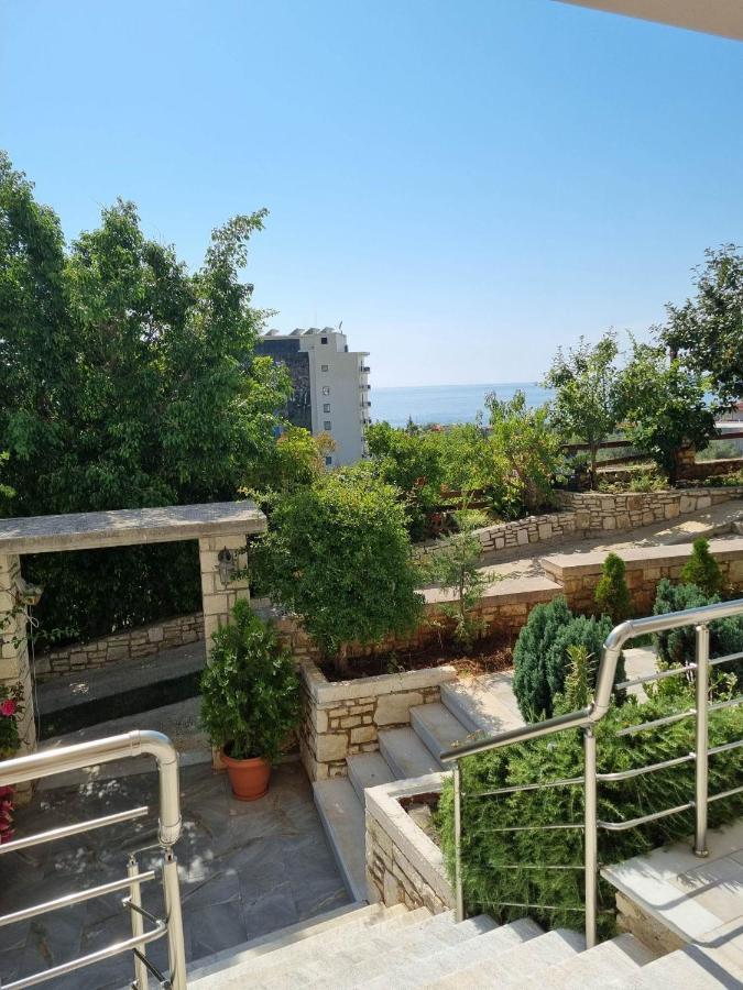 Spyridoula'S Guest House Himare Exterior foto
